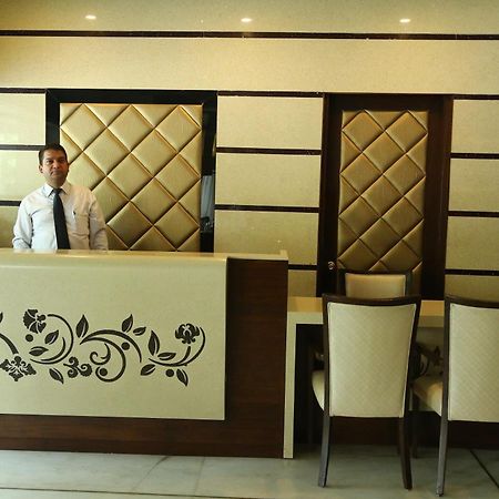 Hotel Park Inn Chandīgarh Dış mekan fotoğraf