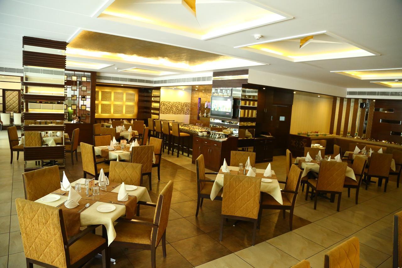 Hotel Park Inn Chandīgarh Dış mekan fotoğraf
